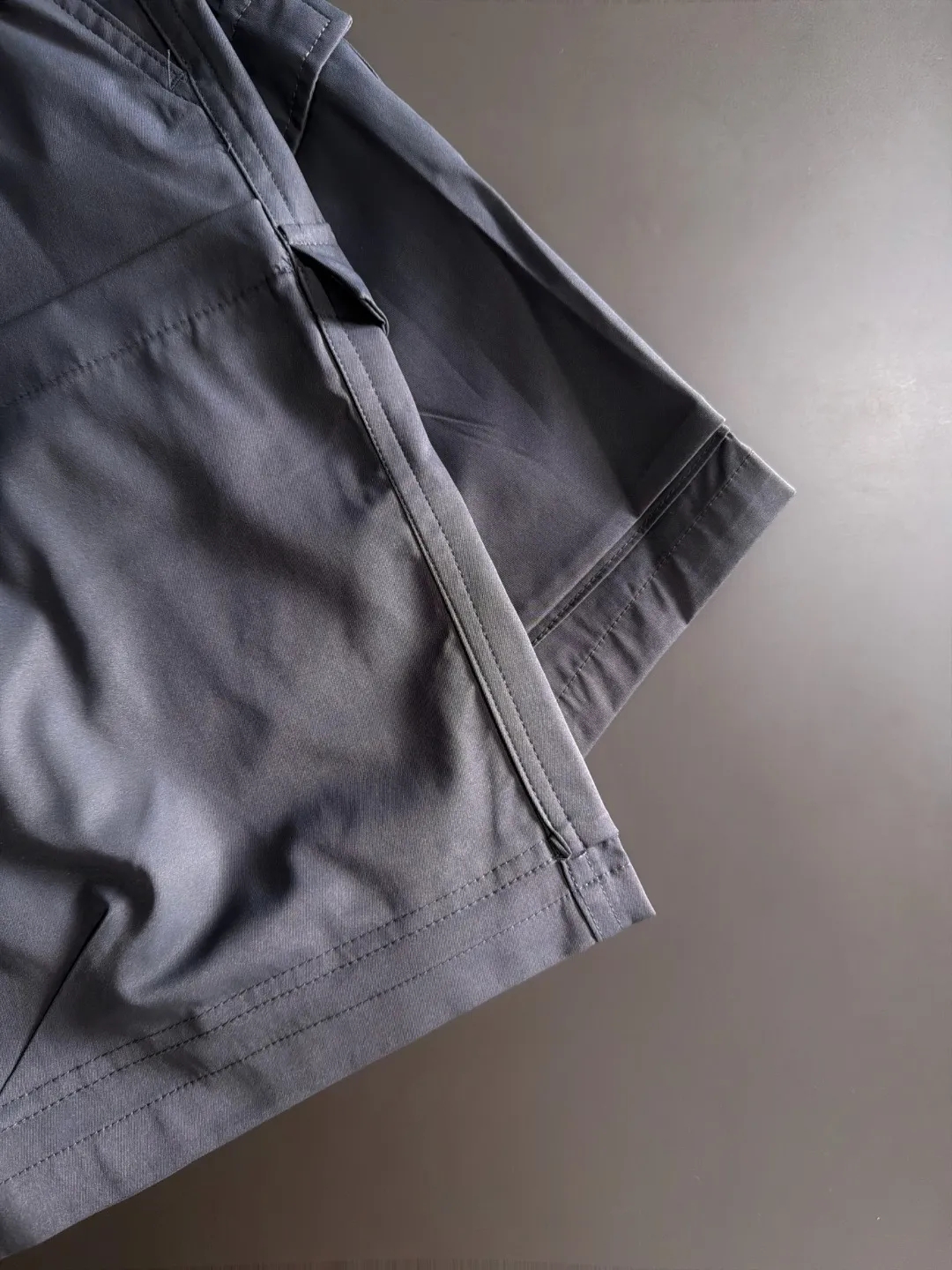 Next day shipping Premium goods LP 2041 Spring/Summer New Arrival elastic band casual shorts, counter-customized fabric Breathable, high comfort, impeccable details, brand element design concept, reflecting high quality. It feels delicate and soft! It presents a casual cut and the upper body shape is great! Sizes:S-3XL
